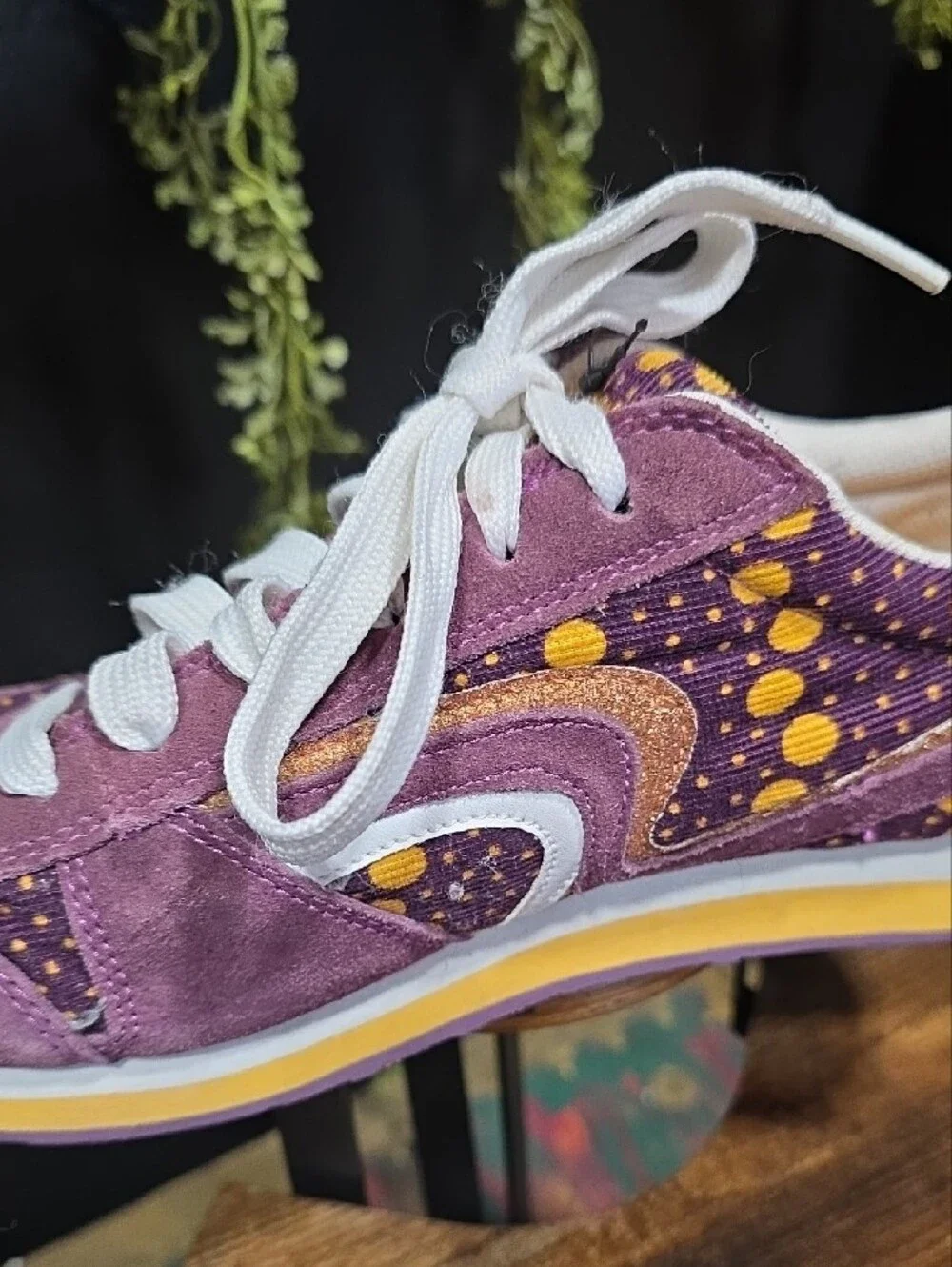 Skechers vibrant purple